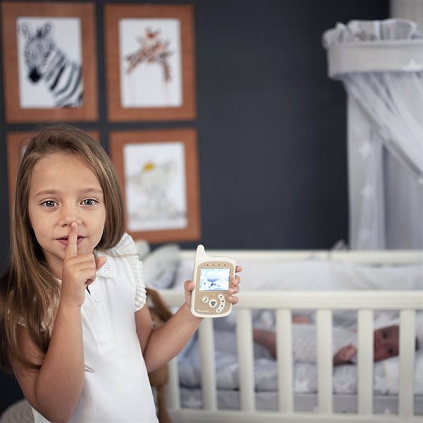 Dětská chůvička Dětská video chůvička Lorelli BEIGE Lifestyle