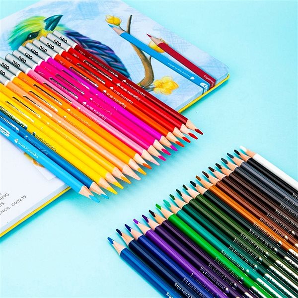 Színes ceruza Deli Color Emotion háromszögletű, fém tok 36 színben Lifestyle