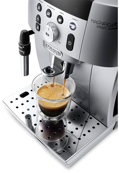 Kaffeevollautomat De'Longhi Magnifica S Smart ECAM 250.31 SB ...