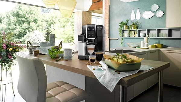 Automatic Coffee Machine De'Longhi Dinamica Plus ECAM 370.70.B Lifestyle