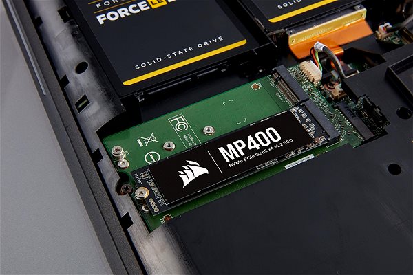 SSD meghajtó Corsair MP400 2TB Csatlakozási lehetőségek (portok)
