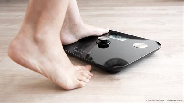 Cecotec 4253 Surface Precision EcoPowe bathroom scale.