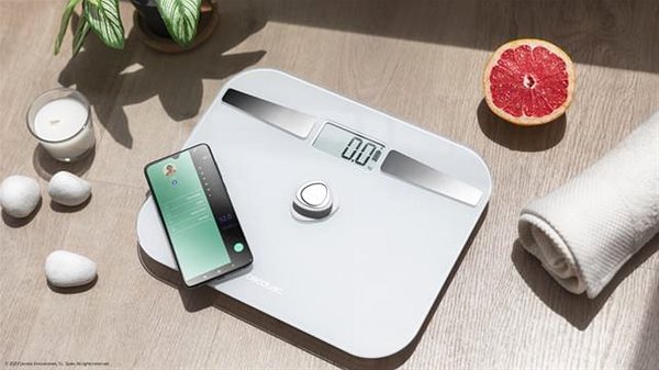 Cecotec 4254 Surface Precision 10200 bathroom scale.