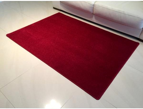 Koberec Kusový vínovo červený koberec Eton 57 × 120 cm ...