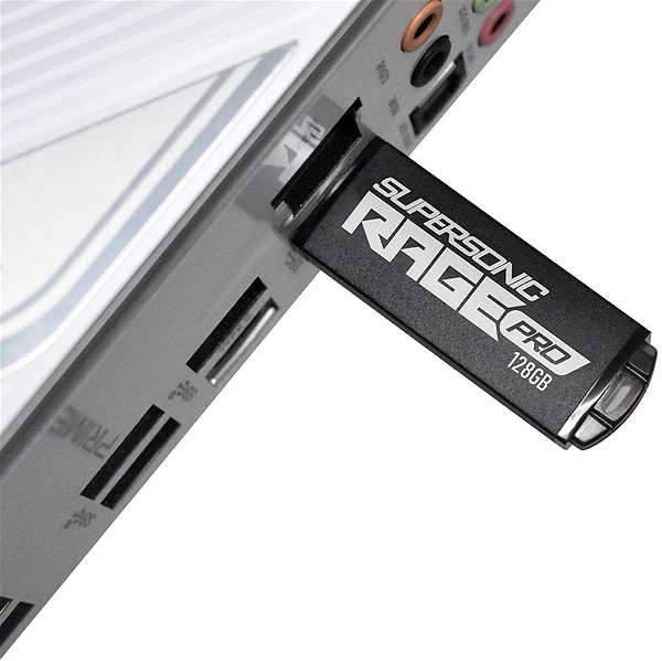 Flash Drive Patriot Supersonic Rage Pro 128GB Lifestyle