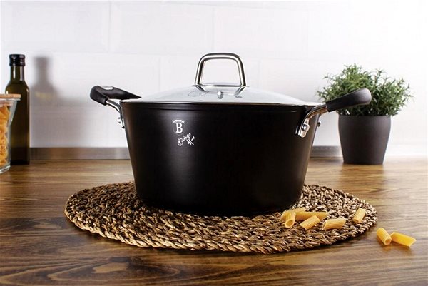 Pot BERLINGERHAUS Casserole with lid with titanium surface Black Professional Line 28cm Lifestyle 2