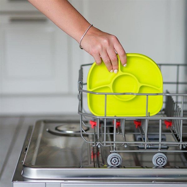 BBLÜV Silicone plate with spoon Yümi Lime .