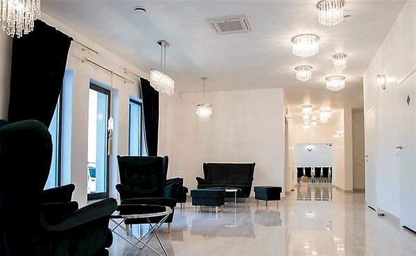 Ceiling Light Ceiling Lamp LUXORIA 4xG9/28W/230V Lifestyle