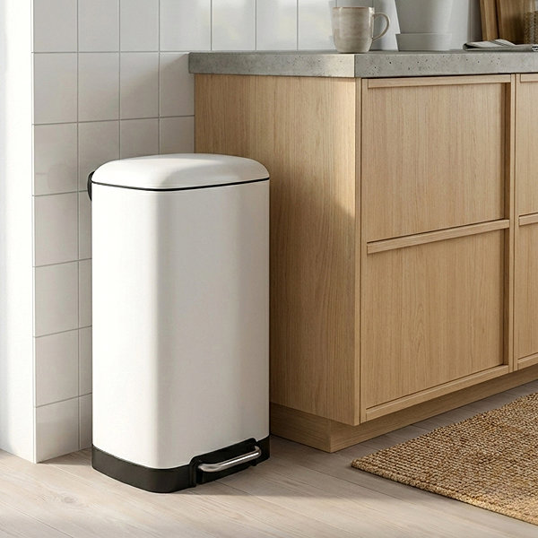Rubbish Bin NUXIO Waste bin with pedal Myk, 30 l white ...