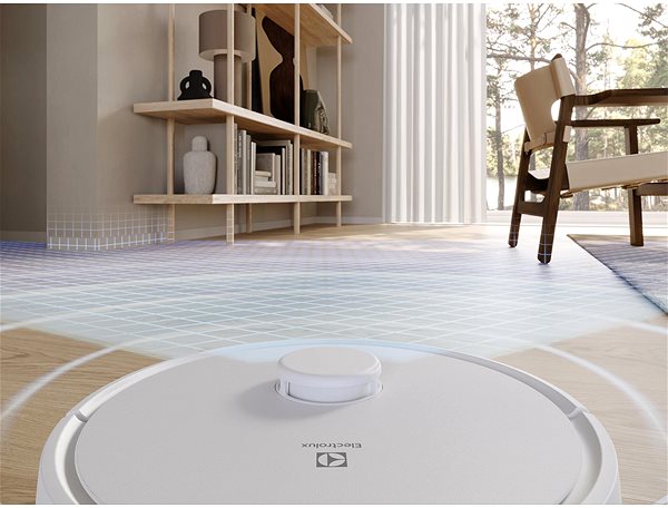Electrolux ER71UW2SW Ultimate 700 robotic vacuum cleaner.