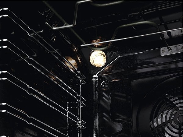 Oven & Cooktop Set ELECTROLUX 600 FLEX SurroundCook EOB3400BOR + 300 LIR60433 Features/technology