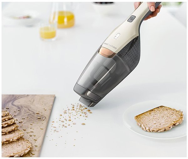 Electrolux EERC75SW Ergorapido Classic stick vacuum cleaner.