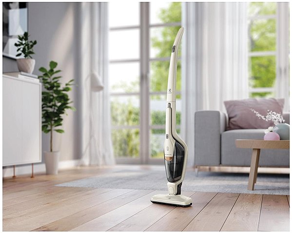 Electrolux EERC75SW Ergorapido Classic stick vacuum cleaner.