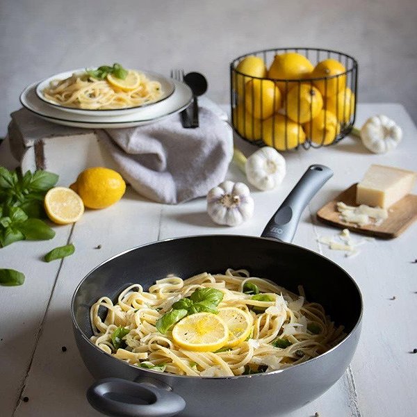 Wok Pan ELO Ducato Wok multifunctional 28 cm Lifestyle
