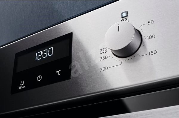Oven & Cooktop Set ELECTROLUX 600 PRO SteamBake EOD3C50TX + ELECTROLUX LIR60433B Features/technology