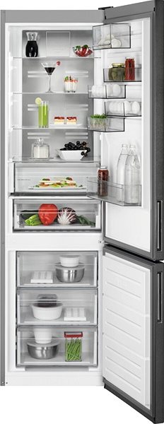 Refrigerator AEG Mastery RCB736D5MB Features/technology