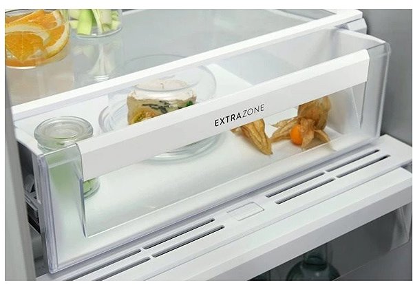 Built-in fridge ELECTROLUX ERD6DE18S1 .