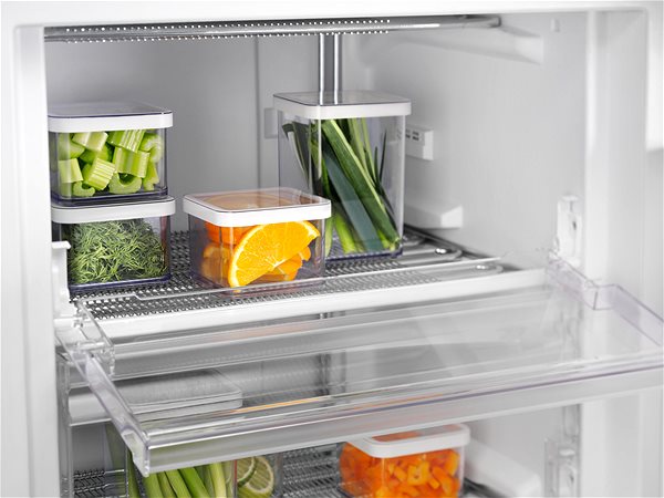 Upright Freezer ELECTROLUX 500 LUT1AE32W ...