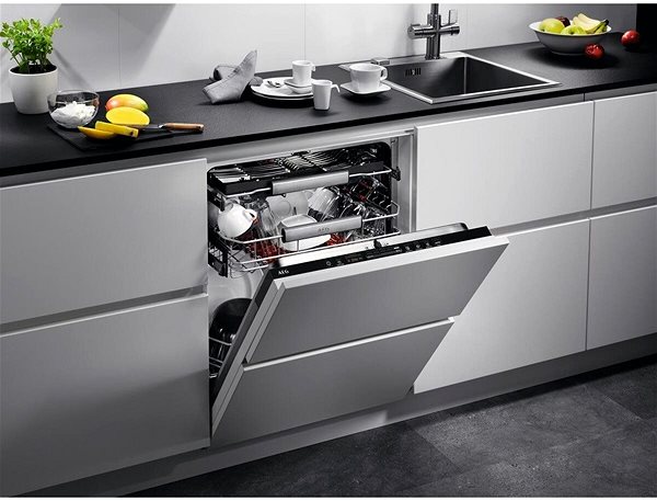 Dishwasher AEG Mastery MaxiFlex FSK73768P Lifestyle