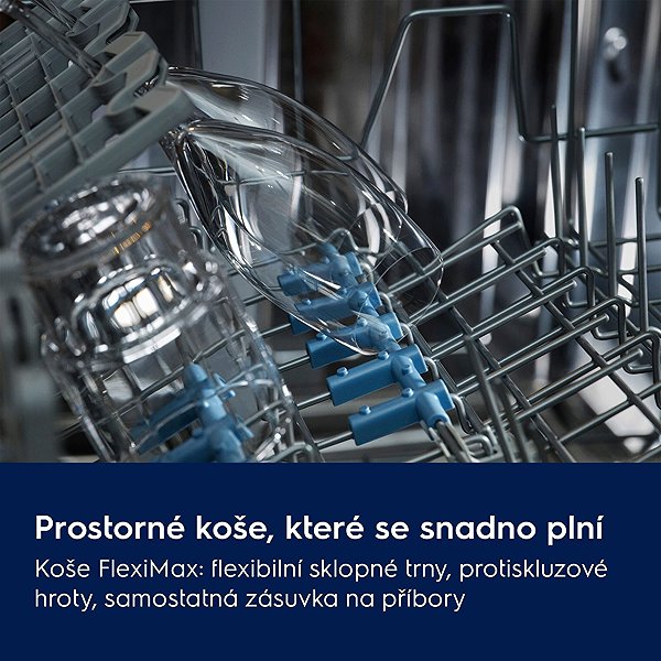 ELECTROLUX 700 E72LA200S built-in dishwasher.