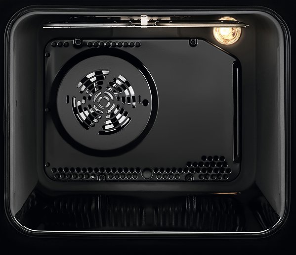 ELECTROLUX SteamBake LKI564266W cooker.