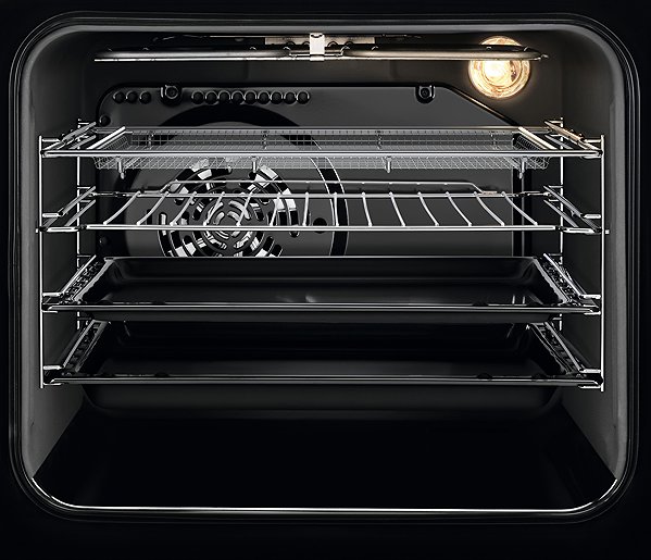 ELECTROLUX SteamBake LKI564266W cooker.