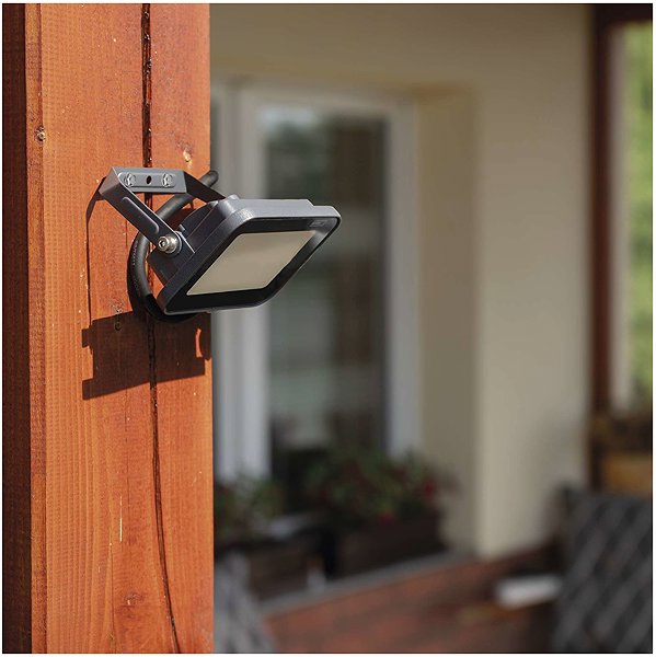 LED Reflector EMOS LED spotlight PROFI, 10W neutral white ...