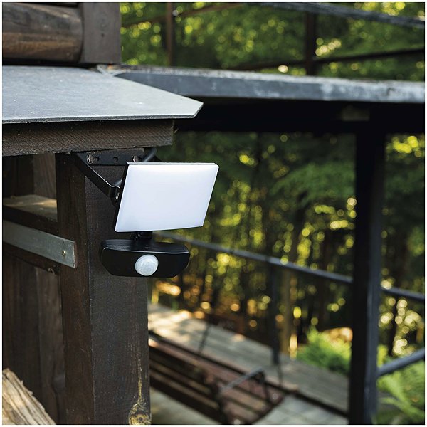 LED Reflector EMOS TAMBO with motion sensor, 20 W, 2000 lm, black ...