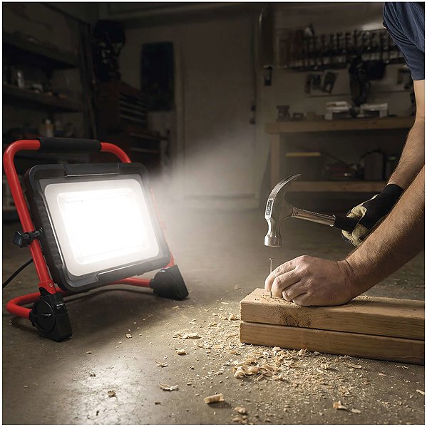 LED Reflector EMOS ELION 100W, Red/Black, IP65, 16,000lm, Neutral White ...