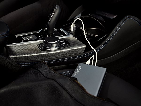 Nabíječka do auta Epico 63W autonabíječka s podporou rychlonabíjení - černá Lifestyle