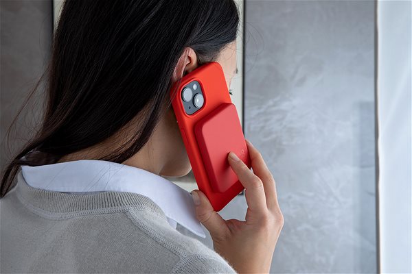 Power Bank Epico 4200mAh MagSafe compatible wireless power bank - red Lifestyle