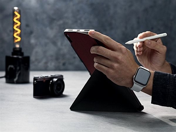 Üvegfólia Epico Flexiglass Apple Watch 7 3D+ üvegfólia - 45mm Lifestyle