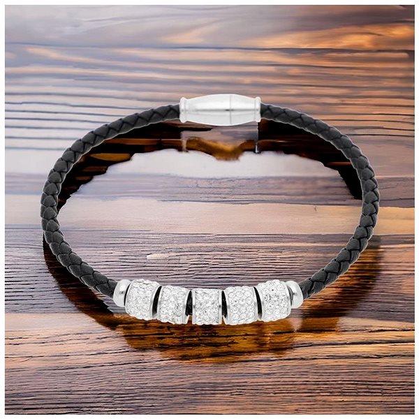 Ewena Women's Trinidad Bracelet in Black.