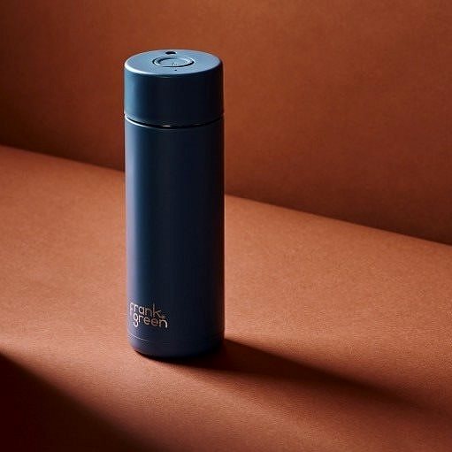Thermal Mug Frank Green Ceramic Steel SmartCup Marine Blue 475ml Lifestyle