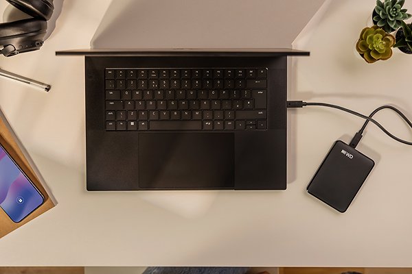 External Hard Drive WD Elements Portable USB-C 2TB ...