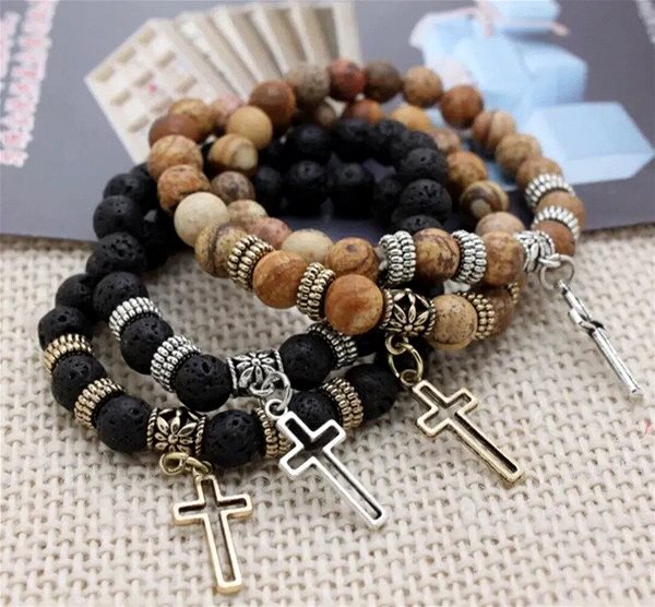 Gaira Bracelet with Cross 30502 Black.