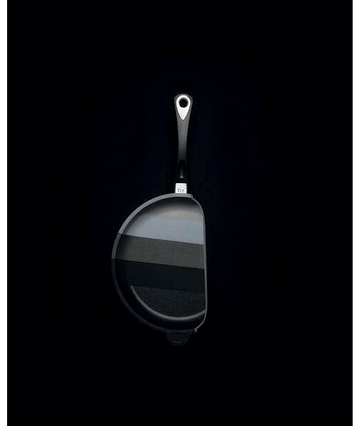 AMT Gastroguss Cast iron pan for fish 35 cm, suitable for induction .