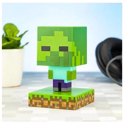 Figure Minecraft - Zombie - Light Figurine Lifestyle