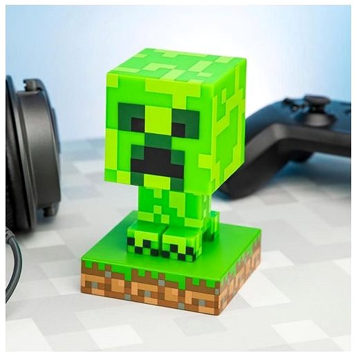 Figure Minecraft - Creeper - Light Figurine Lifestyle