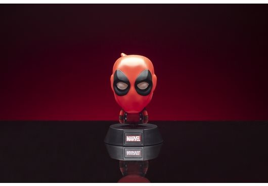 Figurka Marvel - Deadpool - svítící figurka ...