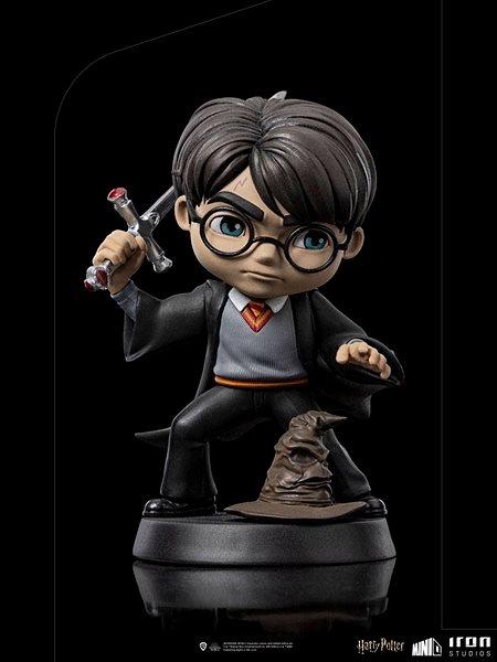 Figura Harry Potter - Harry Potter with Sword of Gryffindor - figura ...