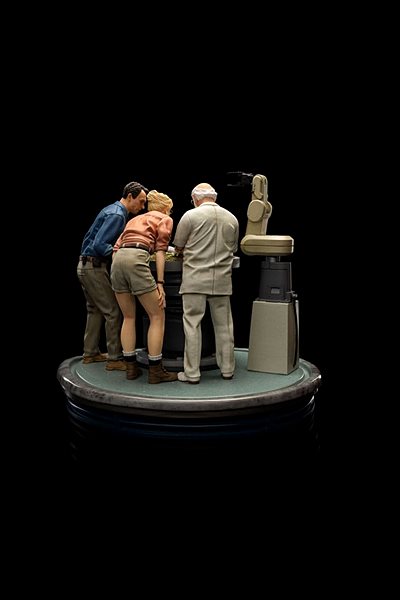 Figure Jurassic Park - Dino Hatching Deluxe - Art Scale 1/10 ...