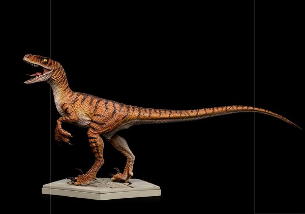 Figure Jurassic World Fallen Kingdom - Velociraptor - Art Scale 1/10 Lateral view
