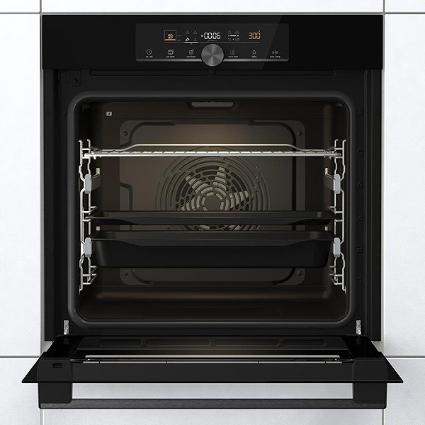 GORENJE BOS6747A01BG built-in oven.