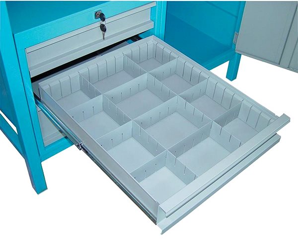 Güde GmbH P 1200 SLT workbench.