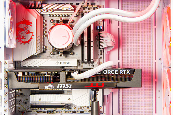 Gaming PC HAL3000 WC Finale Elite White (R7 9800X3D, RTX 5070 Ti) ...