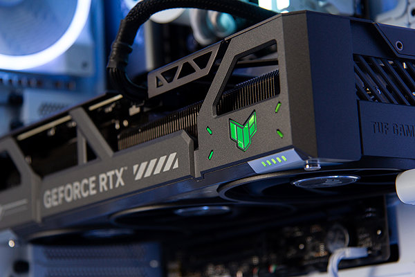 Gaming PC HAL3000 Game set of WCR 2025 (AMD) ...