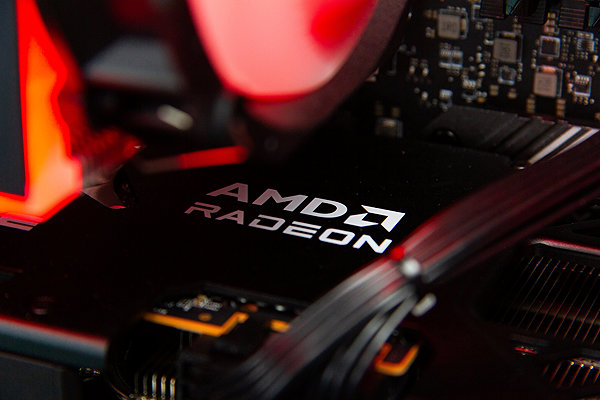 Gaming PC HAL3000 Alpha Gamer Pro XT (R7 7800X3D, RX 9070 XT) ...