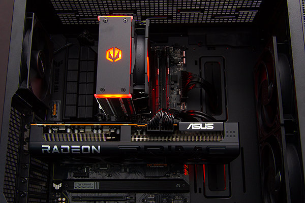 Gaming PC HAL3000 WC Finale Pro (i5 14400F, RX 9070) ...