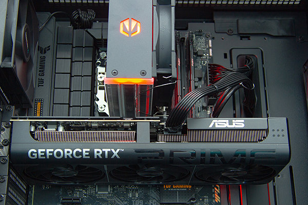 Gaming PC HAL3000 Championship Finale Pro (i5 14400F, RTX 5070) ...
